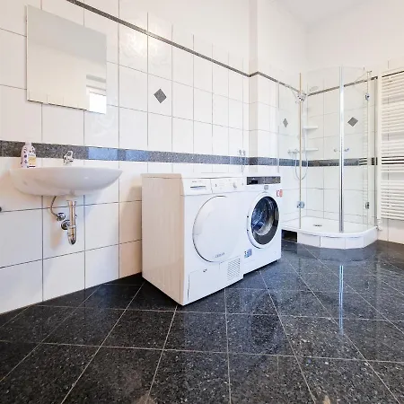 Apartmán Tolstov - 2 , 3 And 4 - 25 Min Messe Dus Duisburg