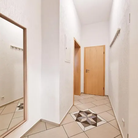 Apartmán Tolstov - 2 , 3 And 4 - 25 Min Messe Dus Duisburg