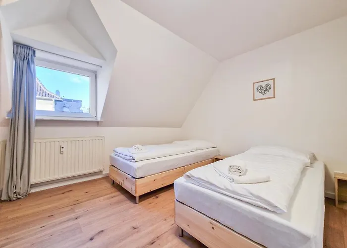 Appartamento Tolstov - 2 , 3 And 4 - 25 Min Messe Dus